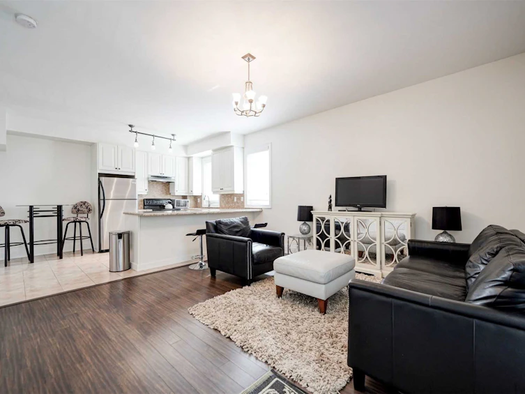 3-2964 Islington Avenue, Toronto, ON, M9L 2K6