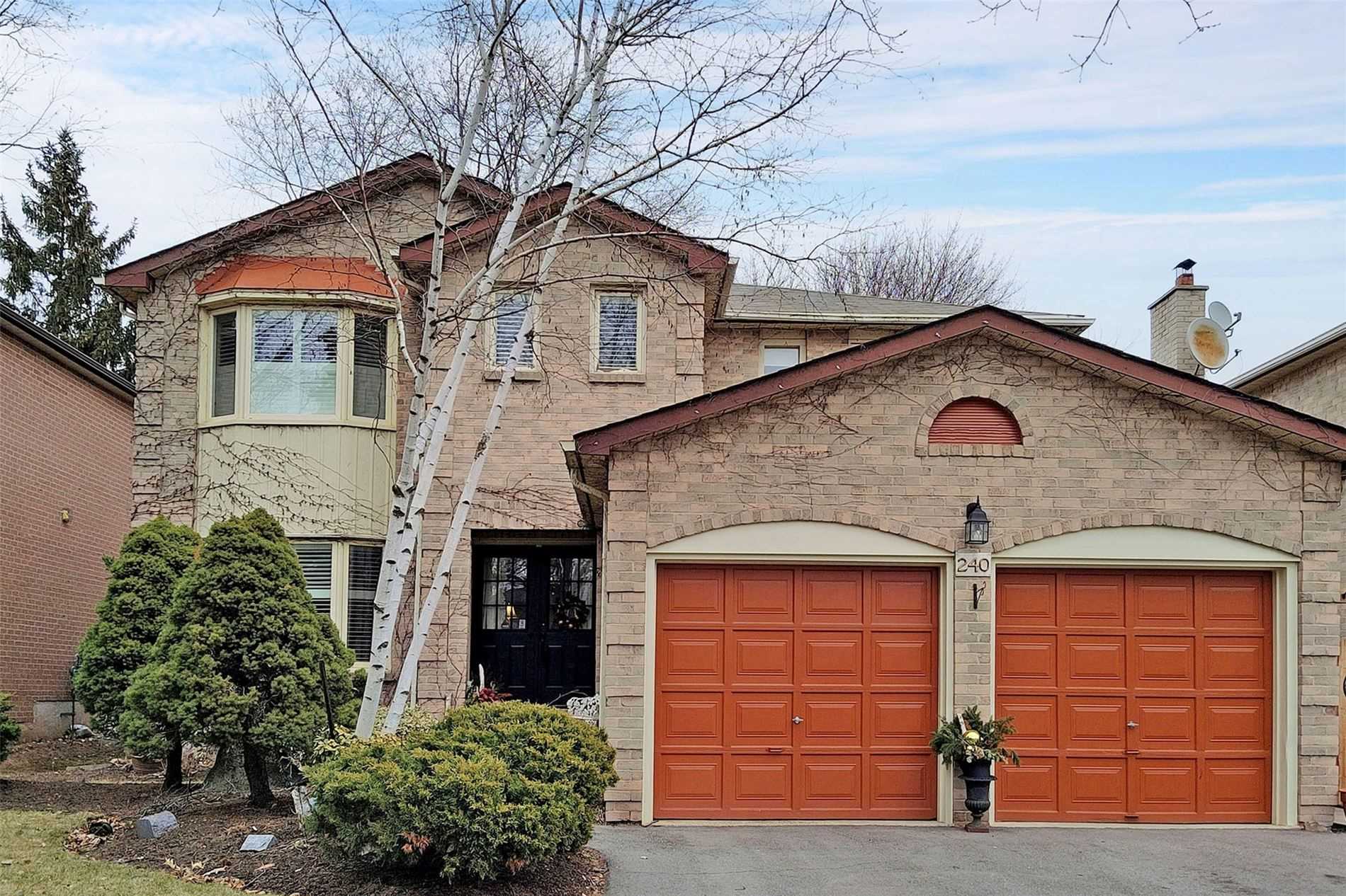 240 Nottingham Drive, Oakville, ON, L6H 4H7