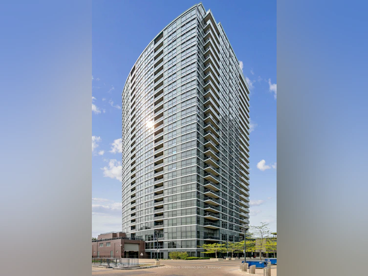 1005-9 Valhalla Inn Road, Toronto, ON, M9B 1S9