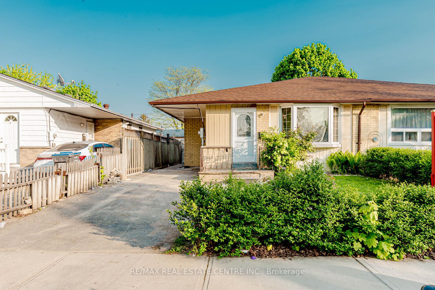 39 Seaborn Road, Brampton, ON, House For Sale REW