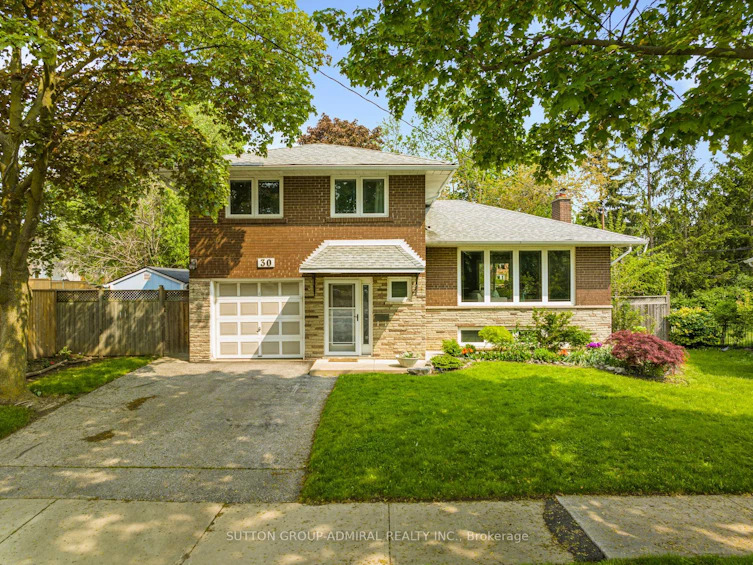 30 Pagebrook Drive, Toronto, ON, M9P 1P6
