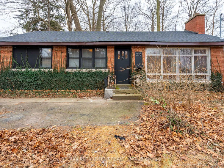 276 Lakeshore Road W, Oakville, ON, L6K 1E8