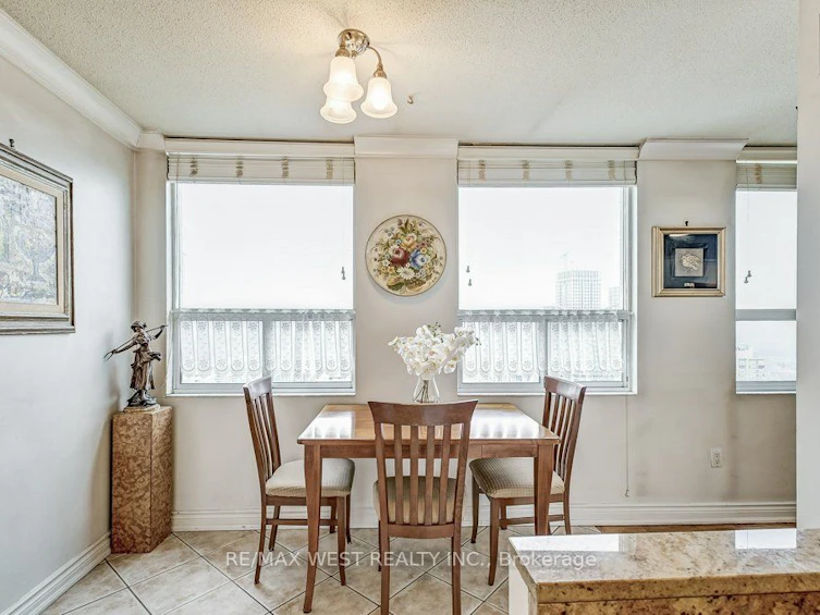 PH5-3650 Kaneff Crescent, Mississauga, ON, L5A 4A1 - 13