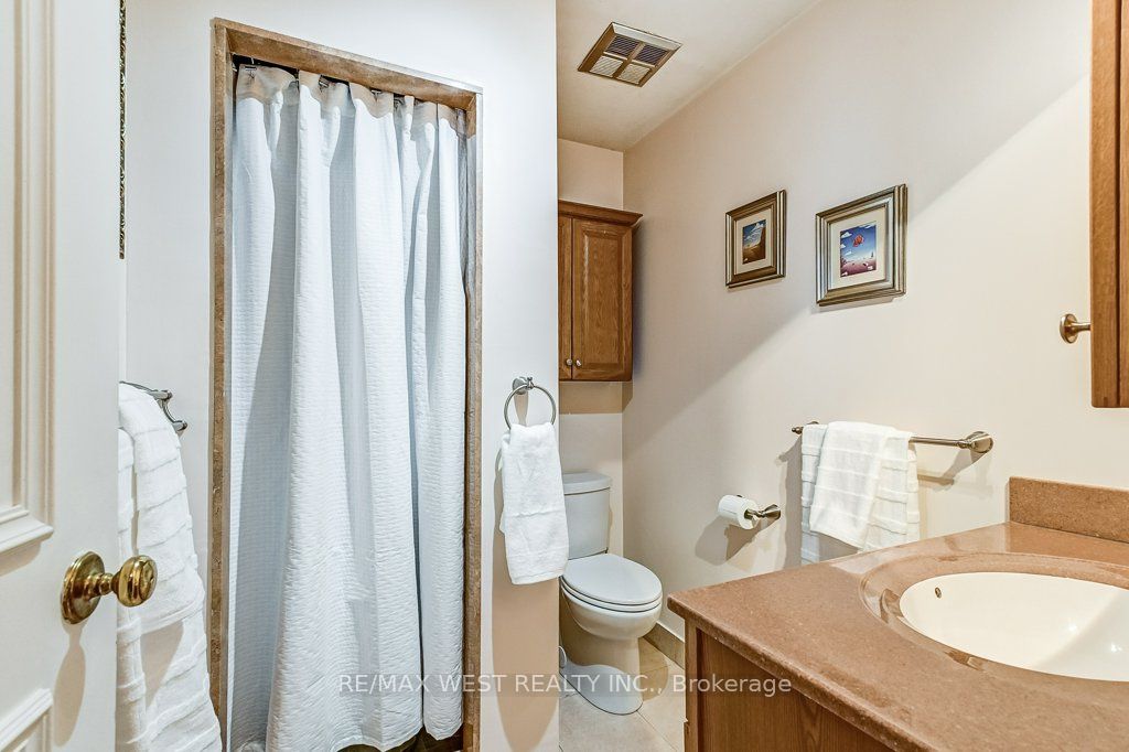 PH5-3650 Kaneff Crescent, Mississauga, ON, L5A 4A1 - 24