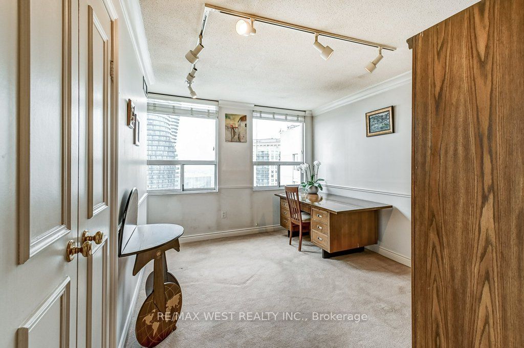 PH5-3650 Kaneff Crescent, Mississauga, ON, L5A 4A1 - 27