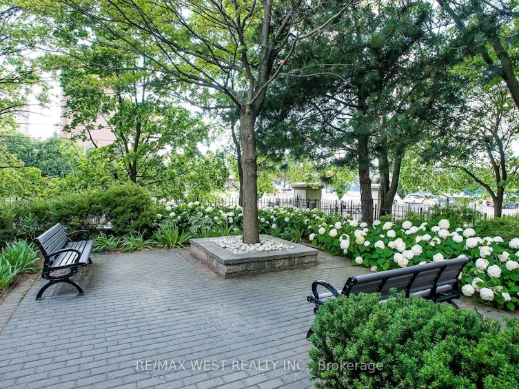 PH5-3650 Kaneff Crescent, Mississauga, ON, L5A 4A1 - 35