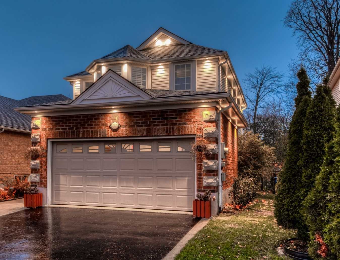 37 Milson Cres  