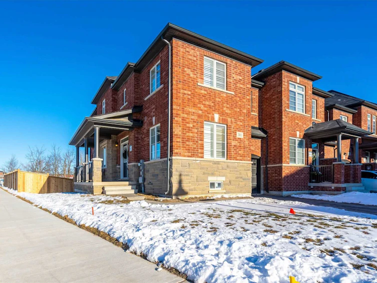 301 Humphrey Street, Hamilton, ON, L8B 1X4