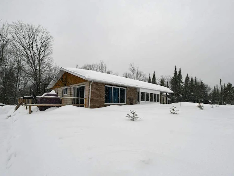 5355 Highway 620 Road, Wollaston, ON, K0L 1P0