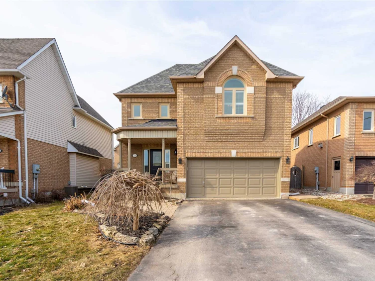 5 Keewaydin Street, Hamilton, ON, L8B 0K2