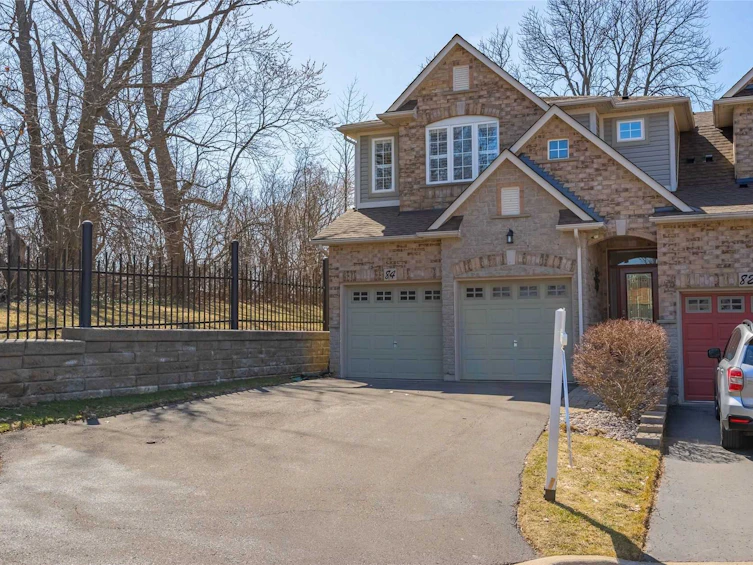 84 Sunnycroft Court, Hamilton, ON, L8B 0L3