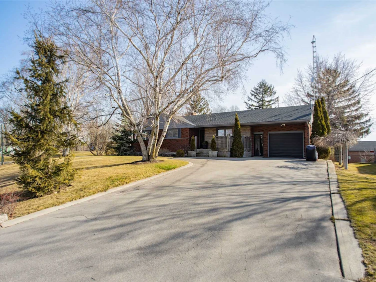 330 Ofield Road S, Hamilton, ON, L9H 5E2