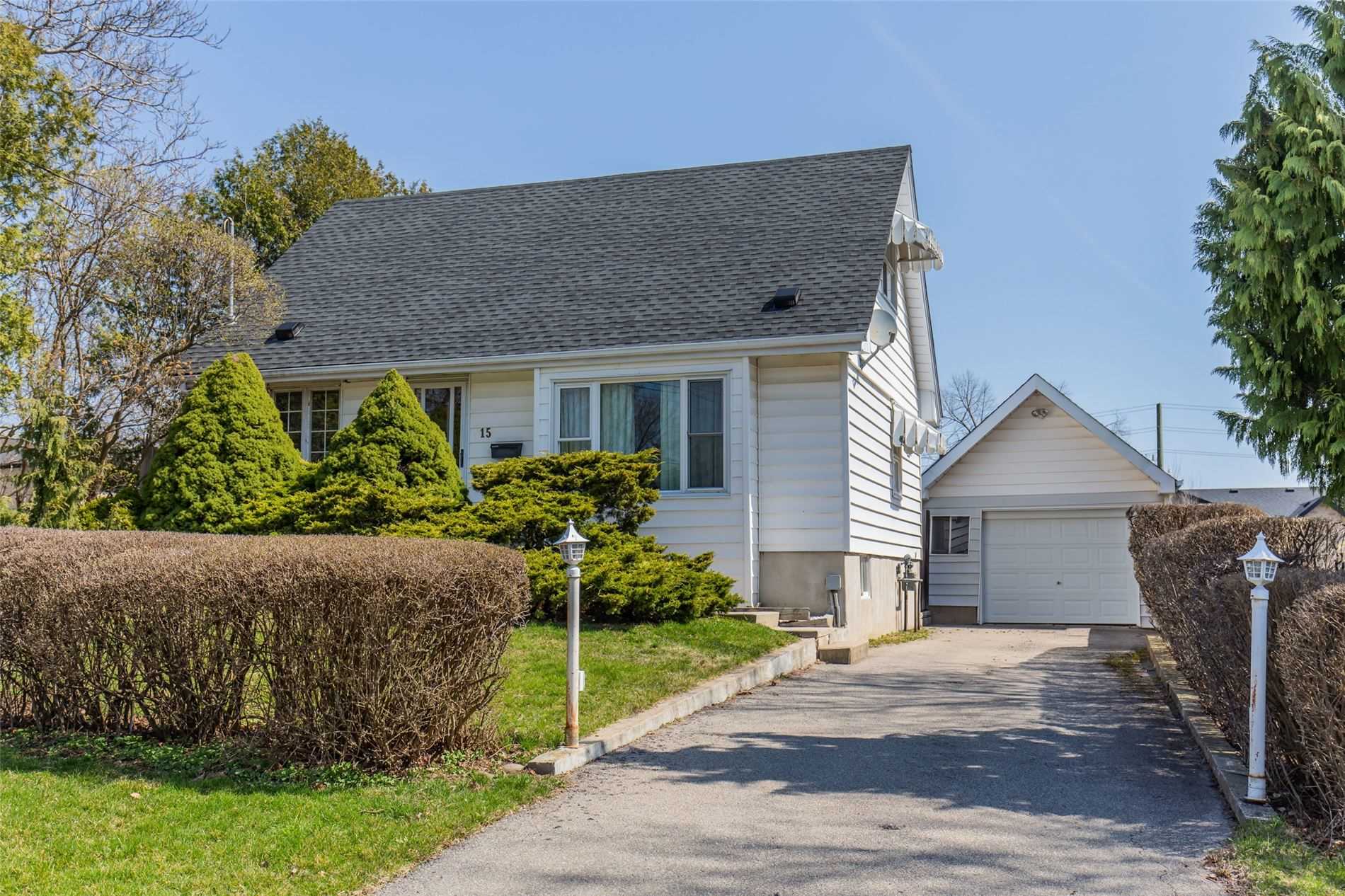 15 Best Avenue, Hamilton, ON, L9H 5Z1