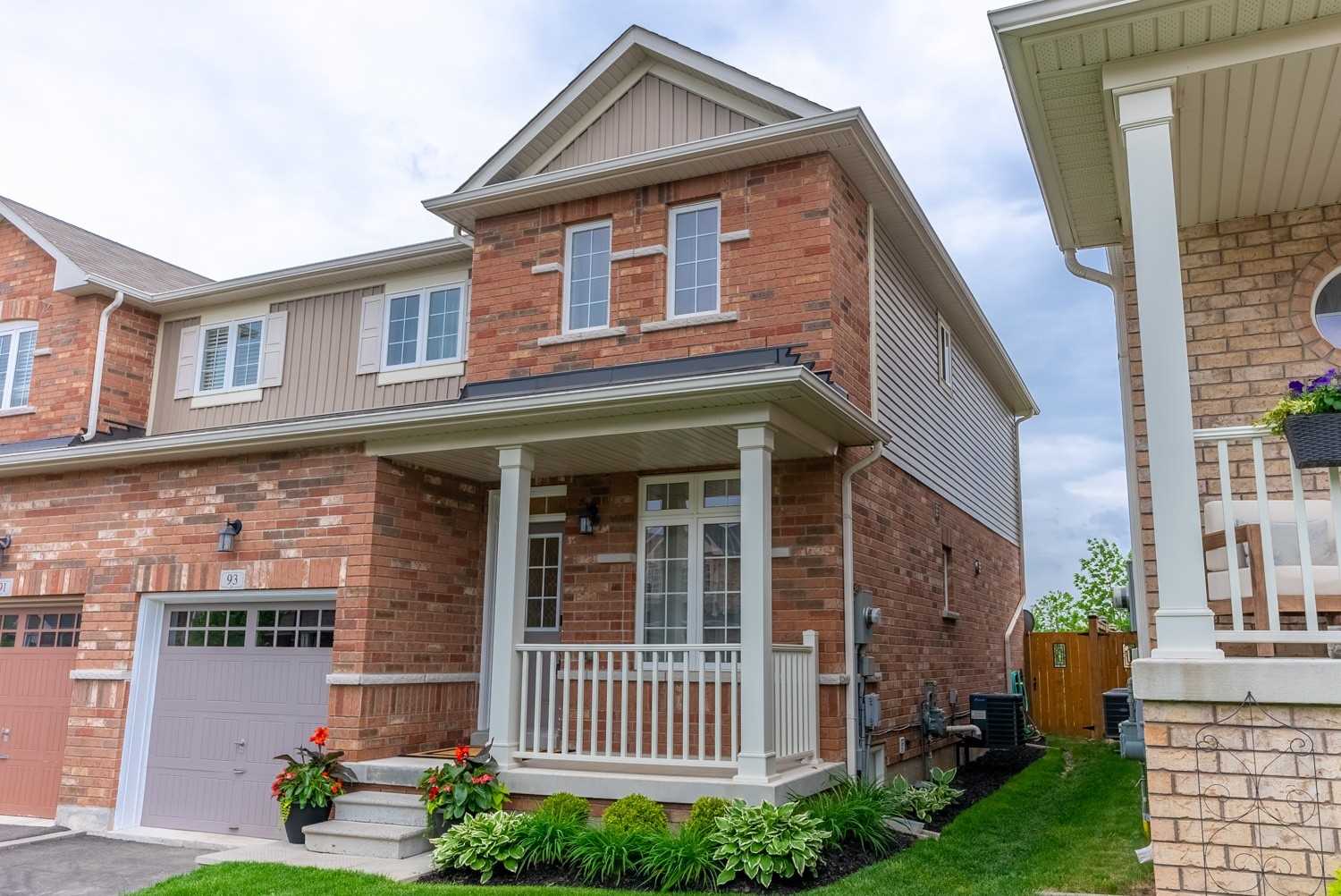 93 Bousfield Rise, Hamilton, ON, L8B 0T4