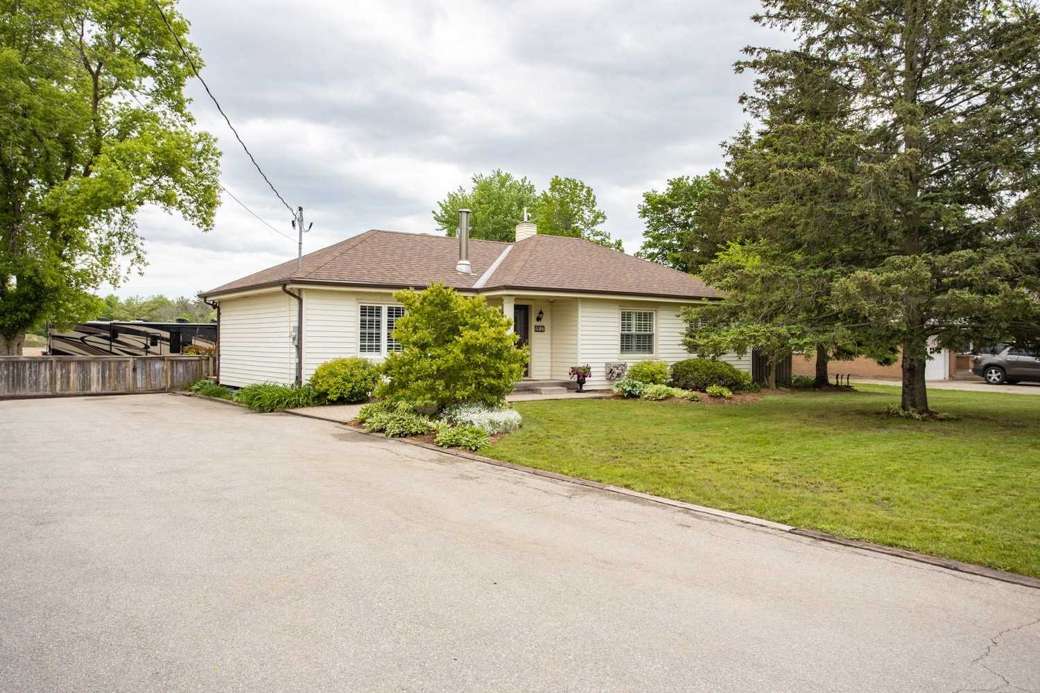 1186 Brock Road, Hamilton, ON, L9H 5E4
