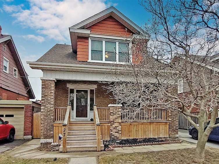27 Balsam Avenue S, Hamilton, ON, L8M 3A9