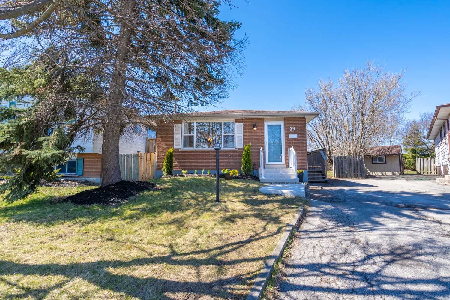 59 Edwina Court, Hamilton, ON, L8V 4M2
