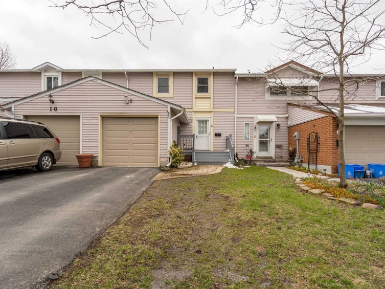 8 Glaceport Avenue, Hamilton, ON, L9H 7E3