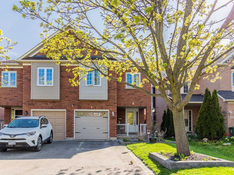 124 Harnesworth Crescent, Hamilton, ON, L8B 0J5