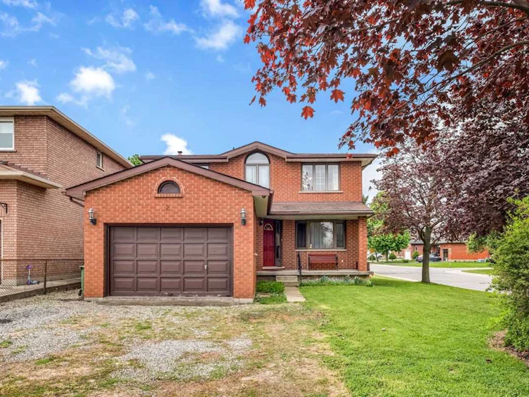 2 Sinena Avenue, Hamilton, ON, L8W 3B9