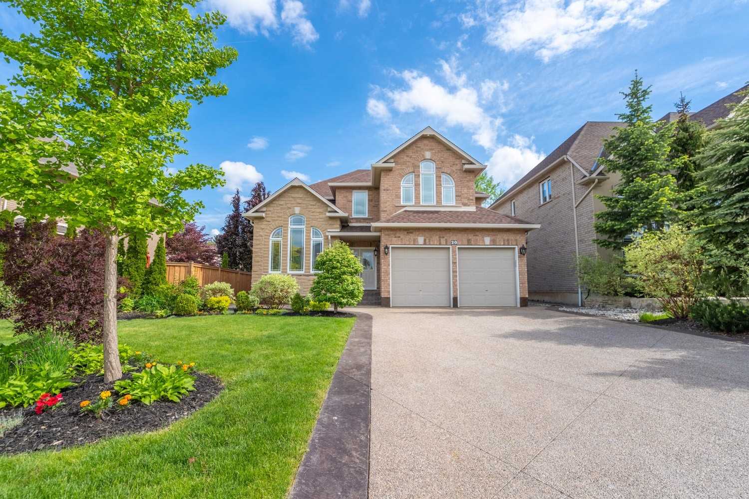 20 Pickard Avenue, Hamilton, ON, L9K 1T3