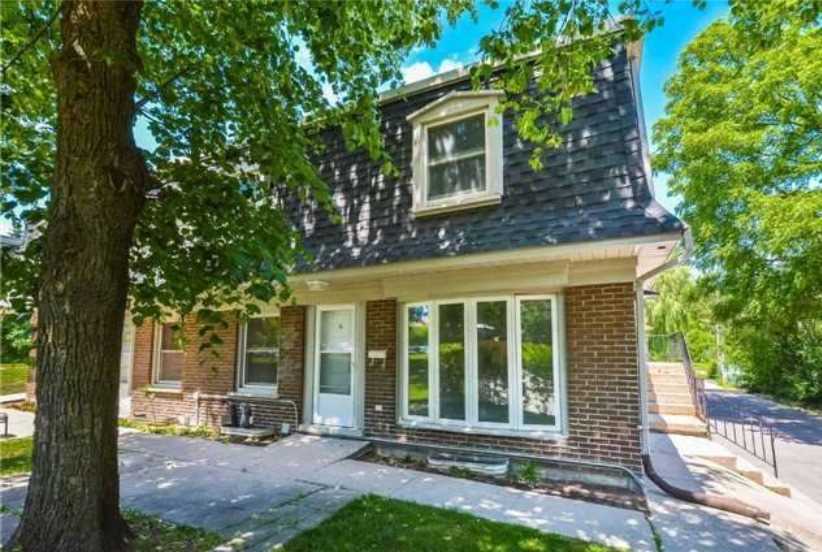 676 Borden Pkwy, Kitchener, ON, Townhouse For Sale REW