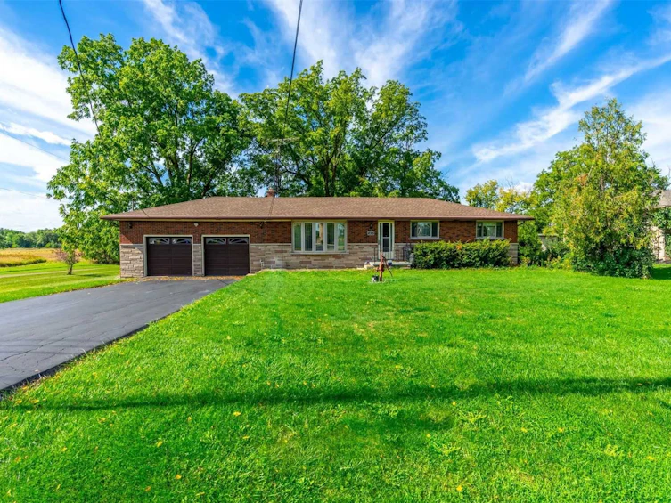 435 Rock Chapel Road, Hamilton, ON, L9H 5E2