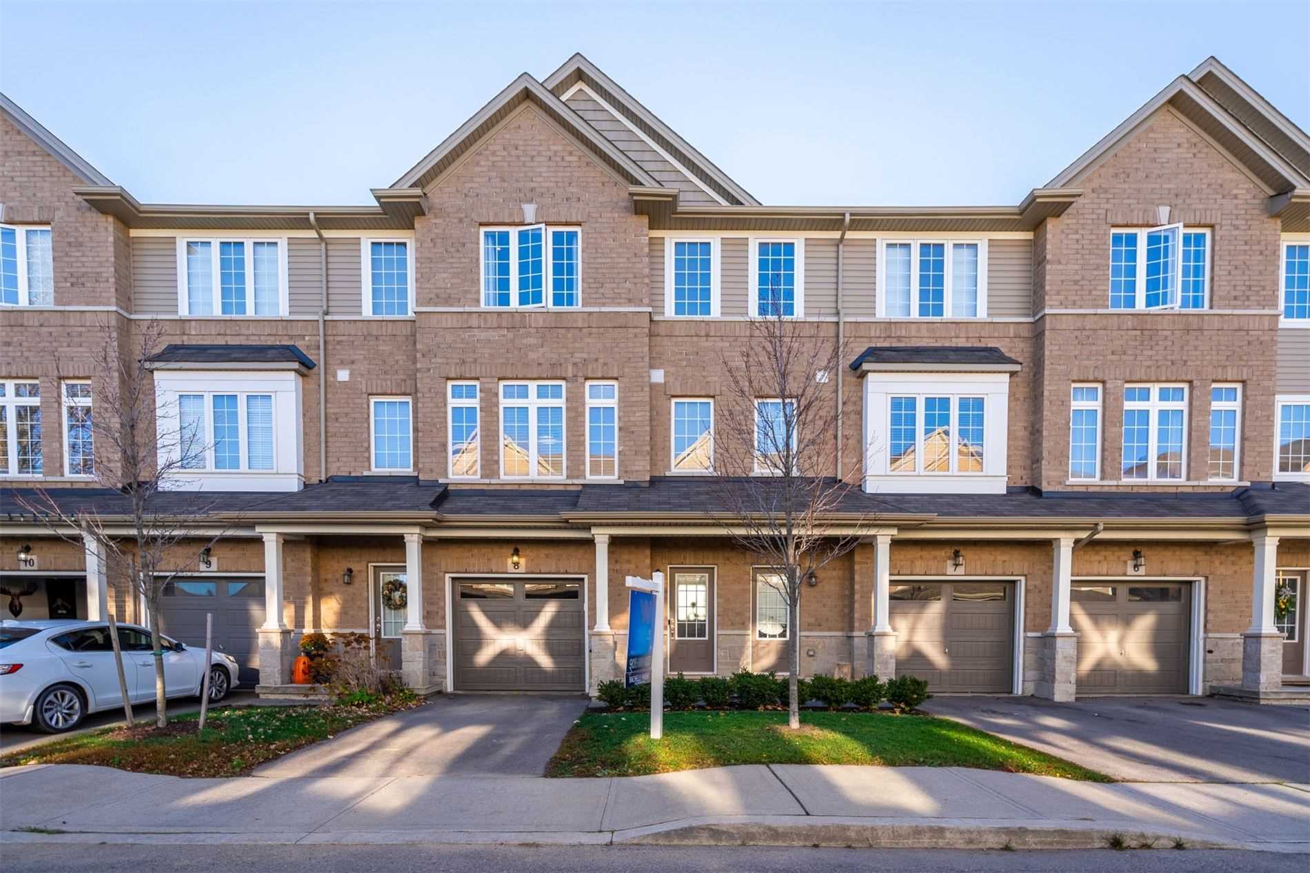 8-122 Dundas Street E, Hamilton, ON, L9H 7K6