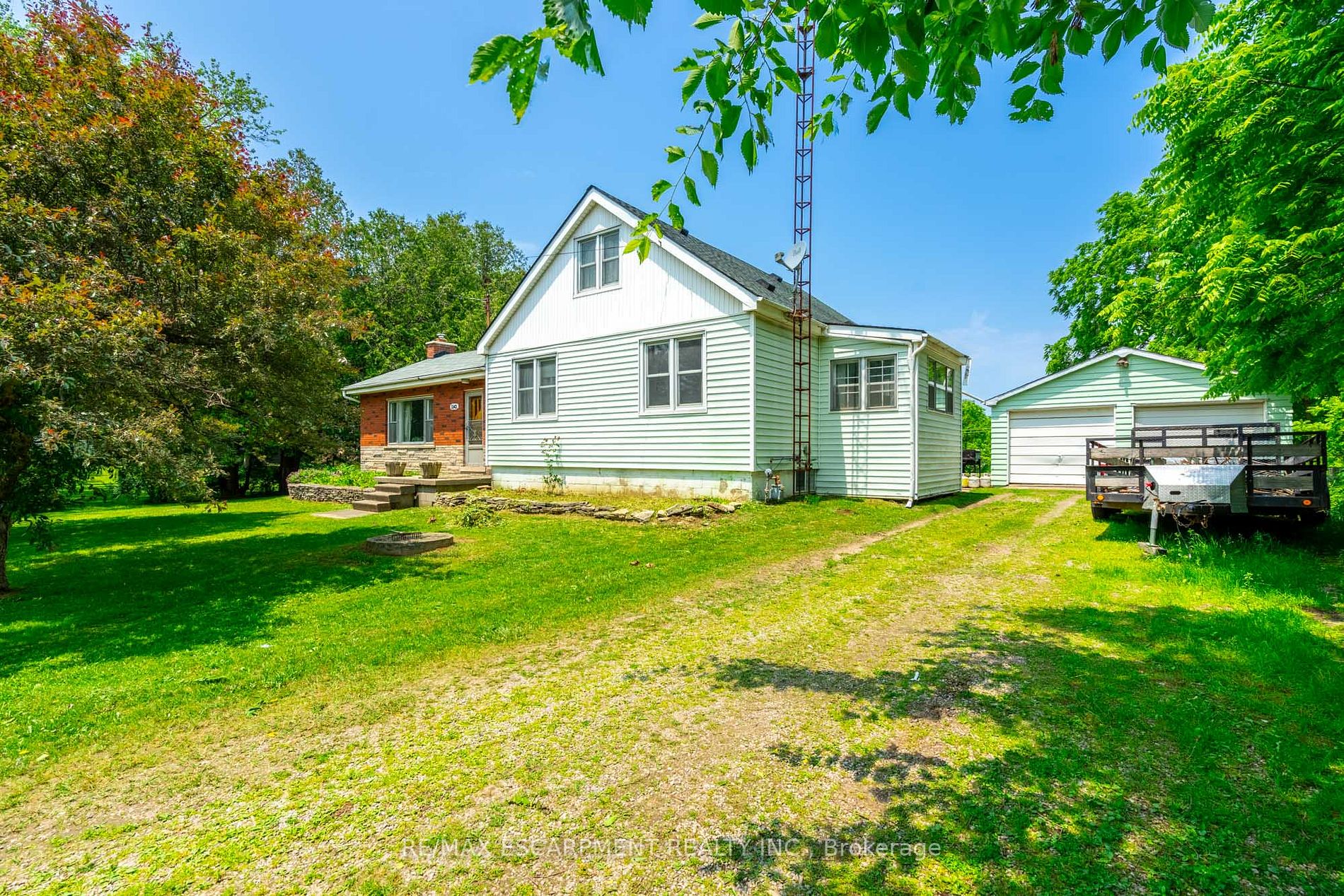 1143 4th Concession Road W, Hamilton, ON, L8B 1K2
