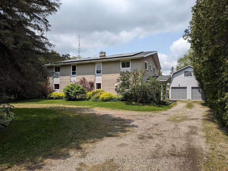 827 6th Concession Road W, Hamilton, ON, L8B 1N3