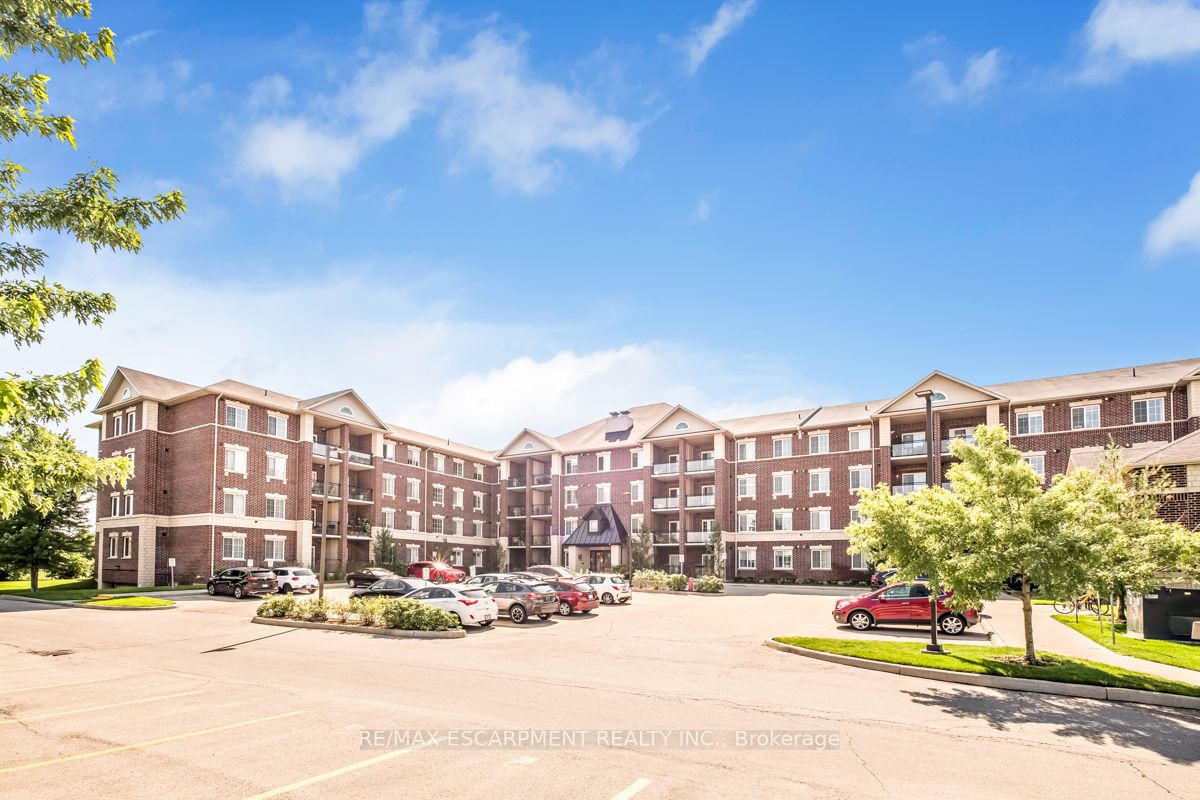 218-1440 Gordons Street, Guelph, ON, N1L 1C8