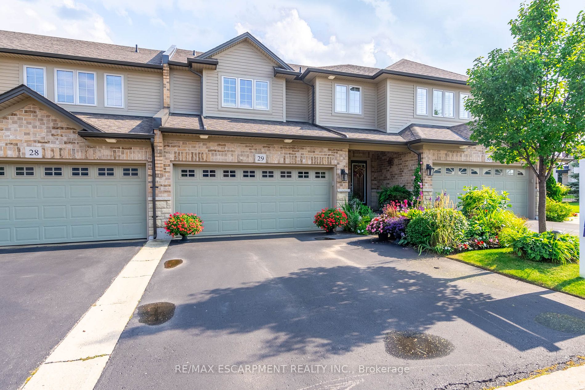 29-441 Stonehenge Drive, Hamilton, ON, L9K 0B1
