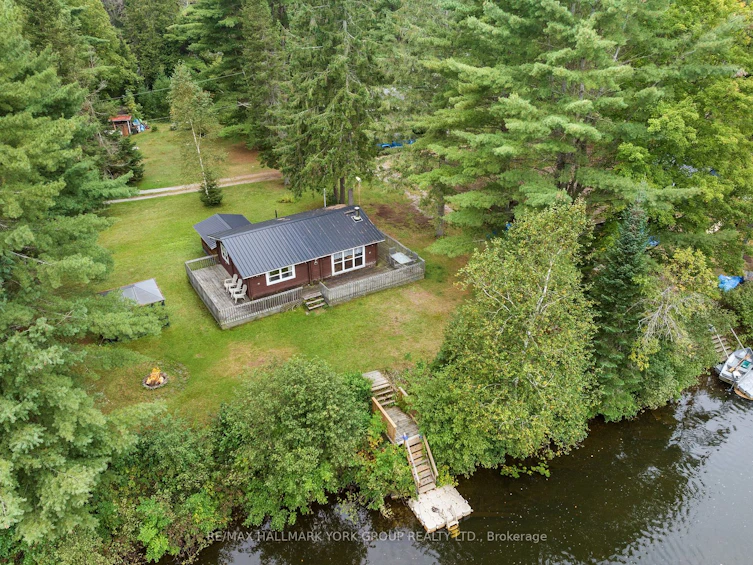 1042 Goadsby Tr, Minden Hills, ON, K0M 2A0