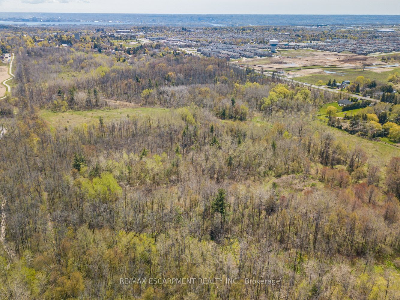 Rear Parkside Drive, Hamilton, ON, L0R 2H0 - 5