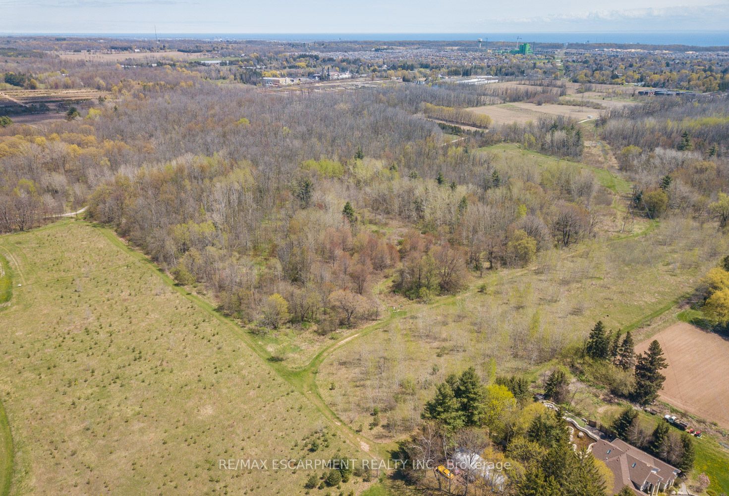 Rear Parkside Drive, Hamilton, ON, L0R 2H0 - 11
