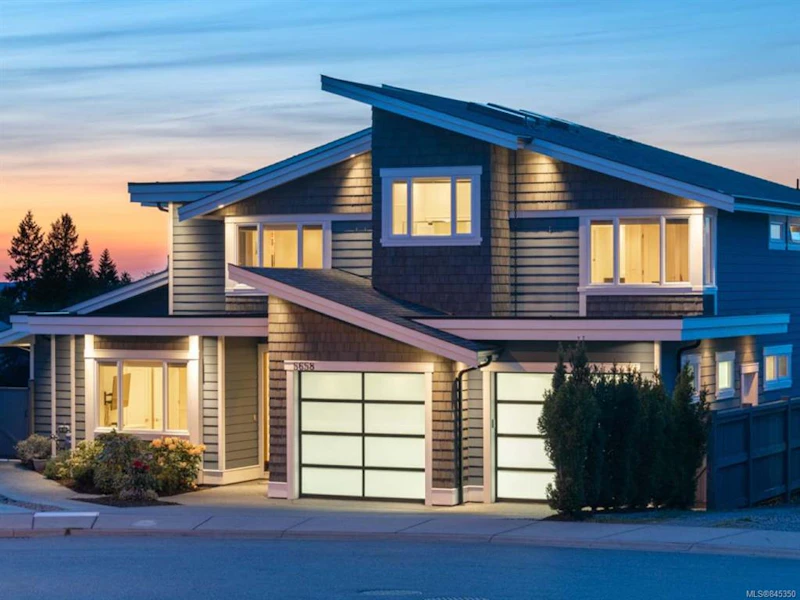5658 Oceanview Terrace, Nanaimo BC