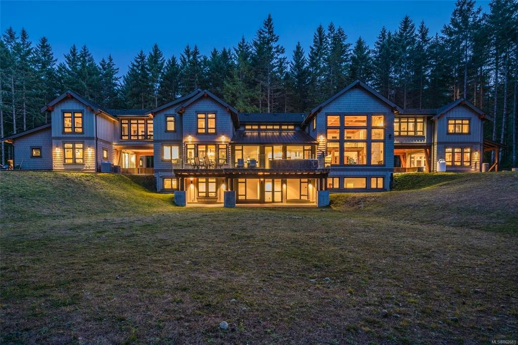 645 Wildgreen Way, Parksville, BC, V9P 0A5