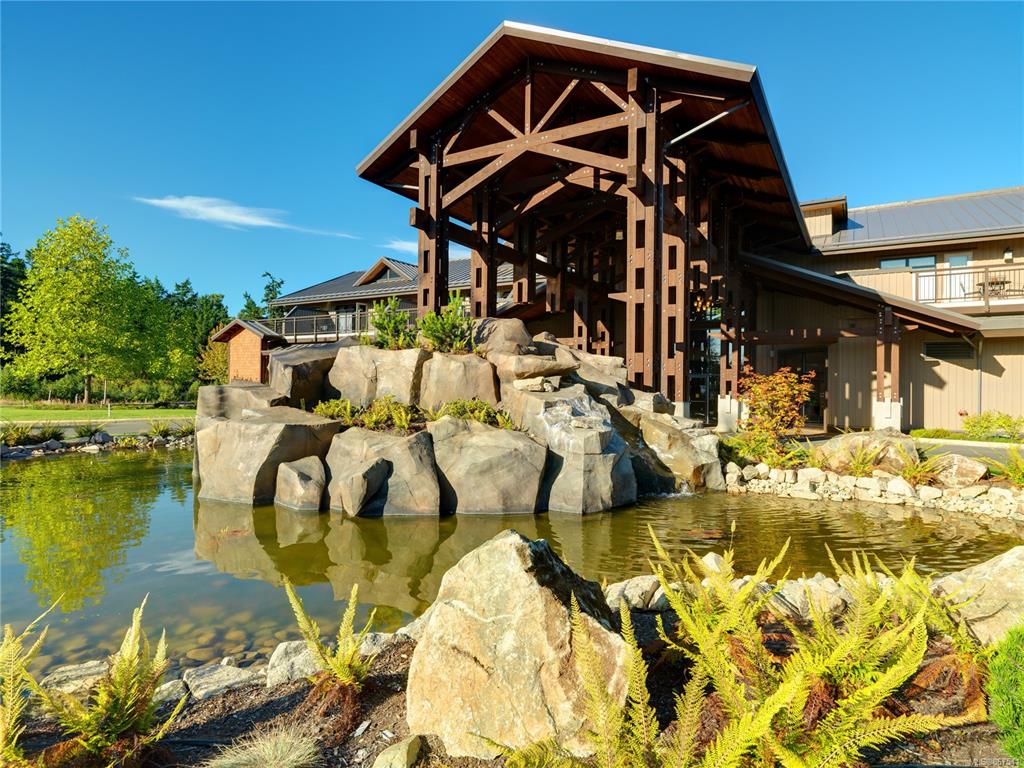 214G-1175 Resort Drive, Parksville, BC, V9P 2E3