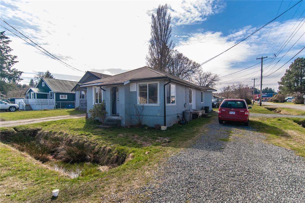 1690 Spruce Street, Campbell River, BC, V9W 3L8