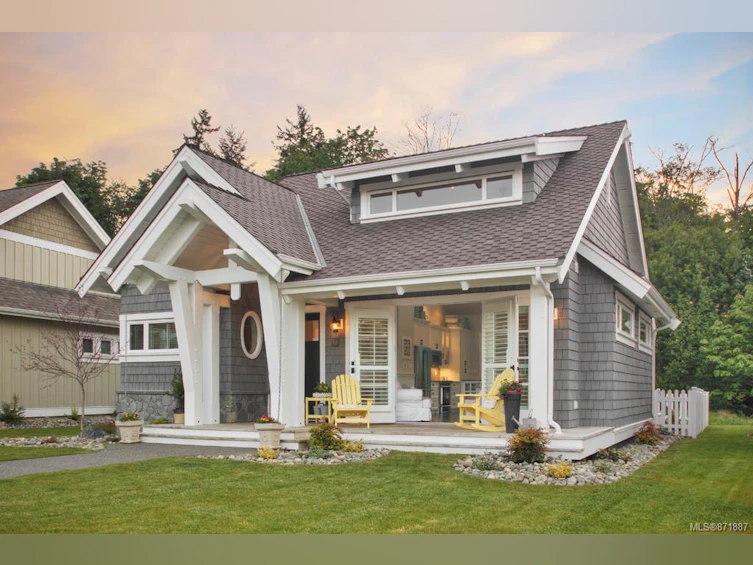 13-5251 W Island Highway, Qualicum Beach, BC, V9K 2C1