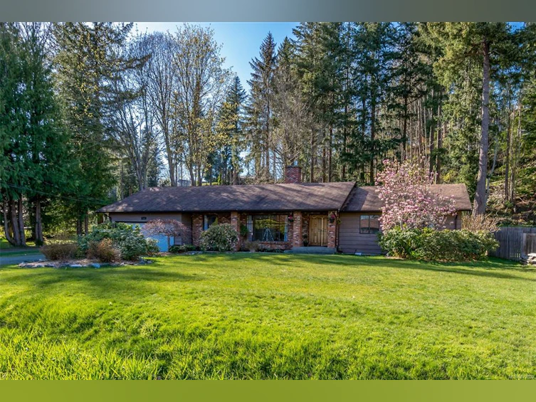 2520 Spring Road, Campbell River, BC, V9W 5K8