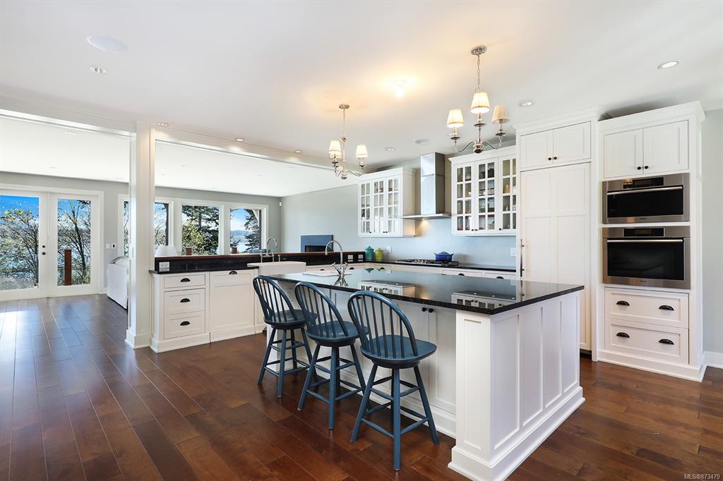 657 Thulin Street, Campbell River, BC, V9W 2L4 - 6