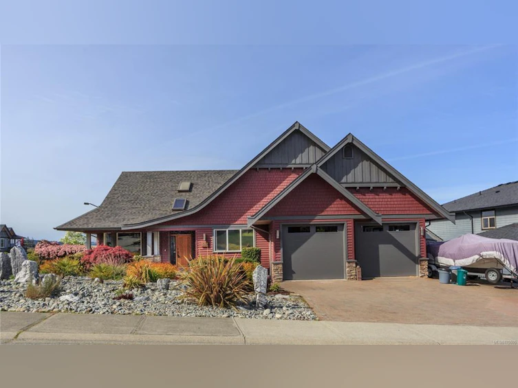 551 Halliday Place, Ladysmith, BC, V9G 2C3