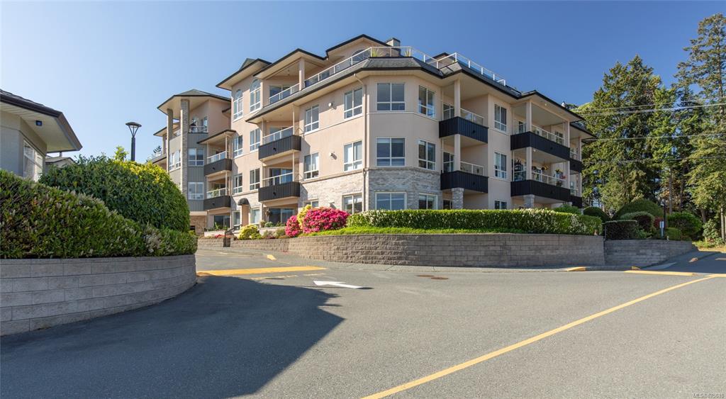 305-6738 Dickinson Road, Nanaimo, BC, V9V 1T3
