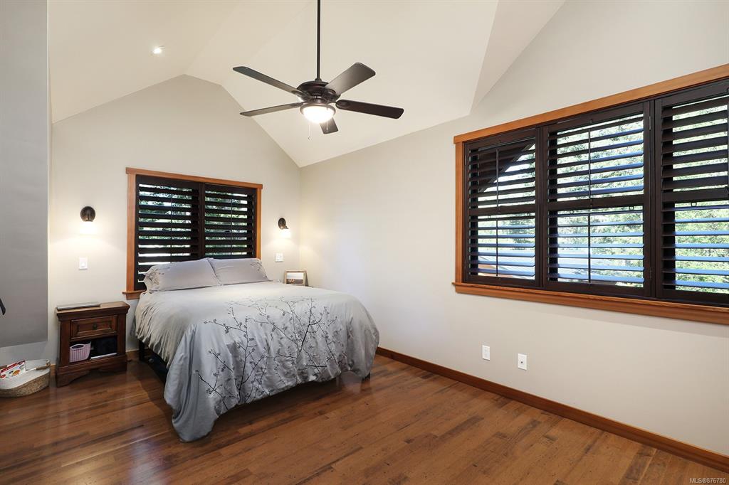 3881 Islak Road, Black Creek, BC, V9J 1Y9 - 23