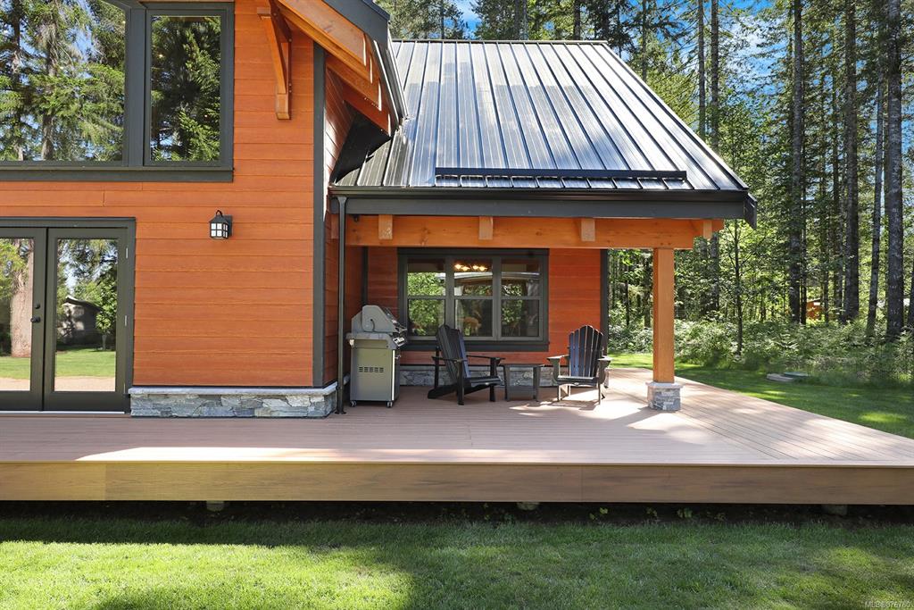 3881 Islak Road, Black Creek, BC, V9J 1Y9 - 26