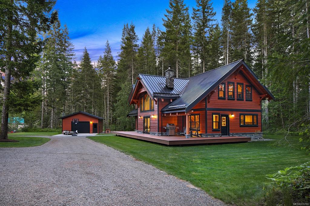 3881 Islak Road, Black Creek, BC, V9J 1Y9 - 30