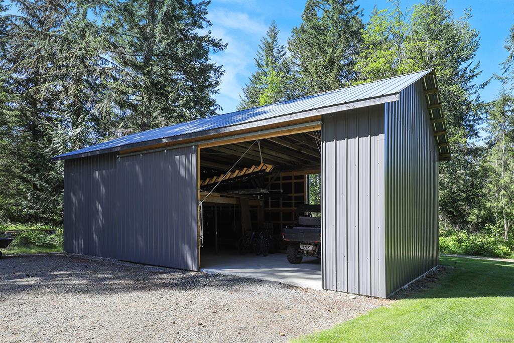 3881 Islak Road, Black Creek, BC, V9J 1Y9 - 32