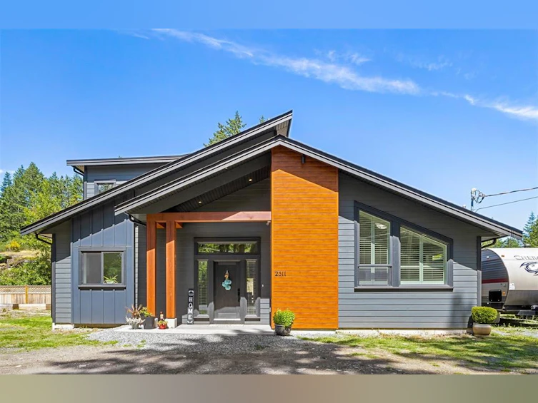 2311 Extension Road, Nanaimo, BC, V9X 1Y1
