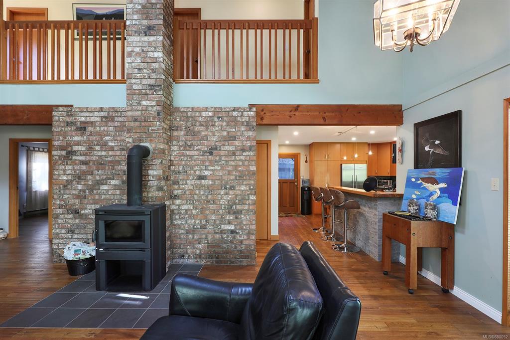 8830 Clarkson Avenue, Black Creek, BC, V9J 1A7 - 6